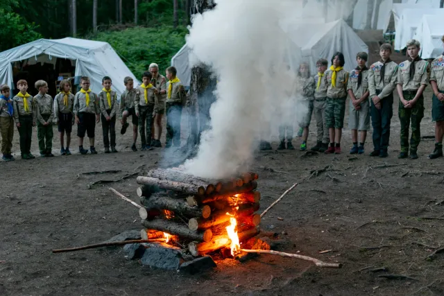 Slibový oheň, skautský tábor Indiana Jones, 2021, Hradčany u Mimoně, oddíl Surikaty Líbeznice