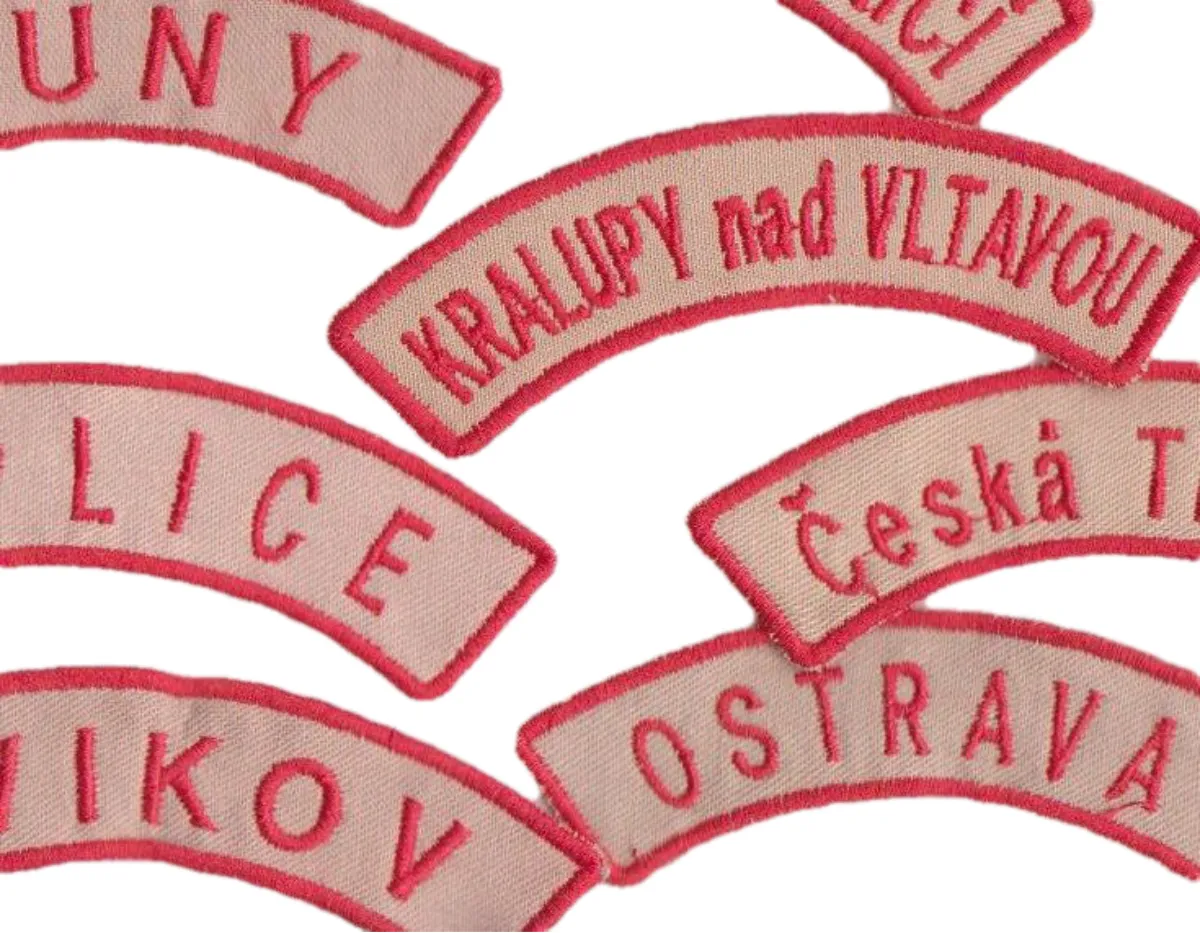 Domovenka pozemních skautů. Naše páska je LÍBEZNICE.